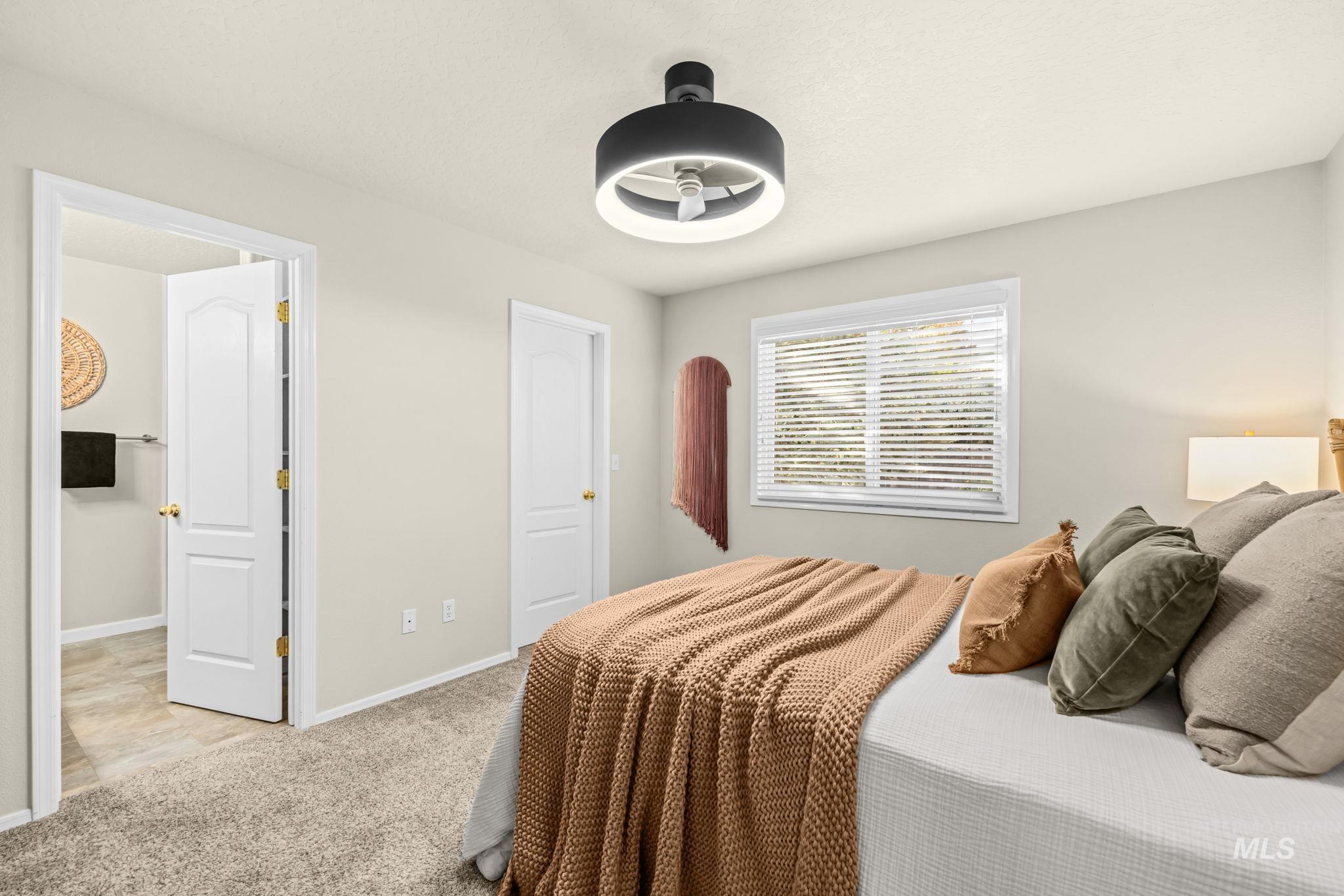 11729 W Shetland Dr. Property Photo 25