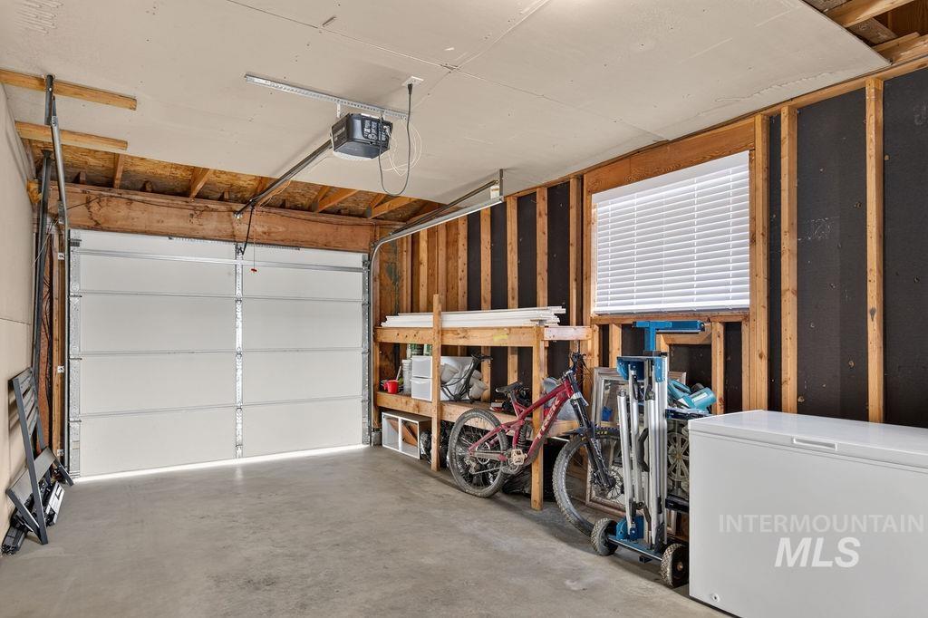 2025/2027 S Owyhee St. Property Photo 26