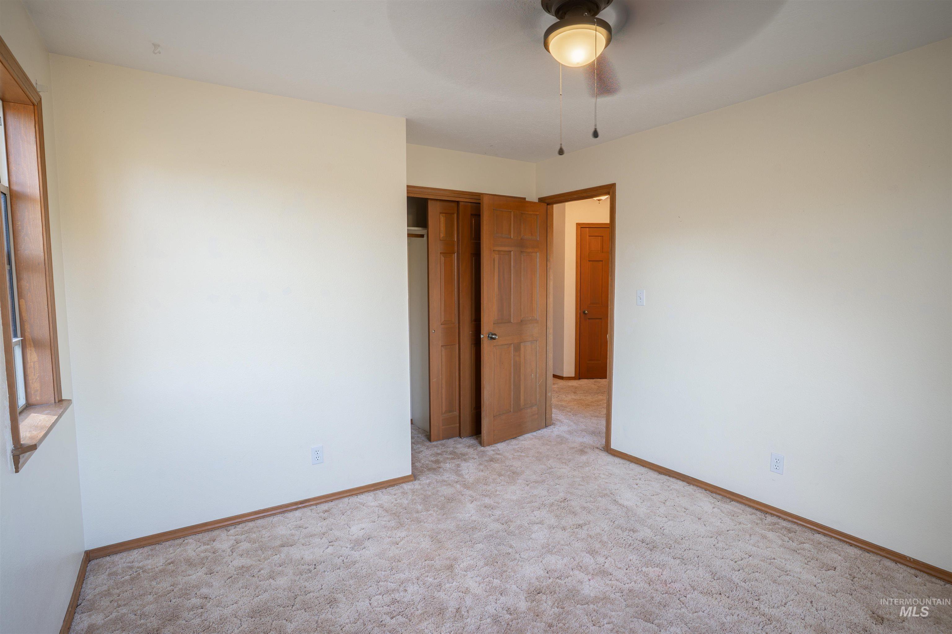 112 Seminole Cir Property Photo 21