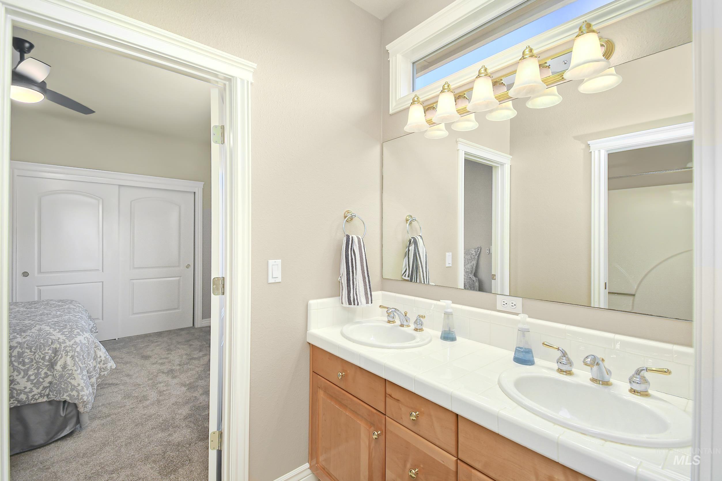 9001 Duck Lake Dr Property Photo 26