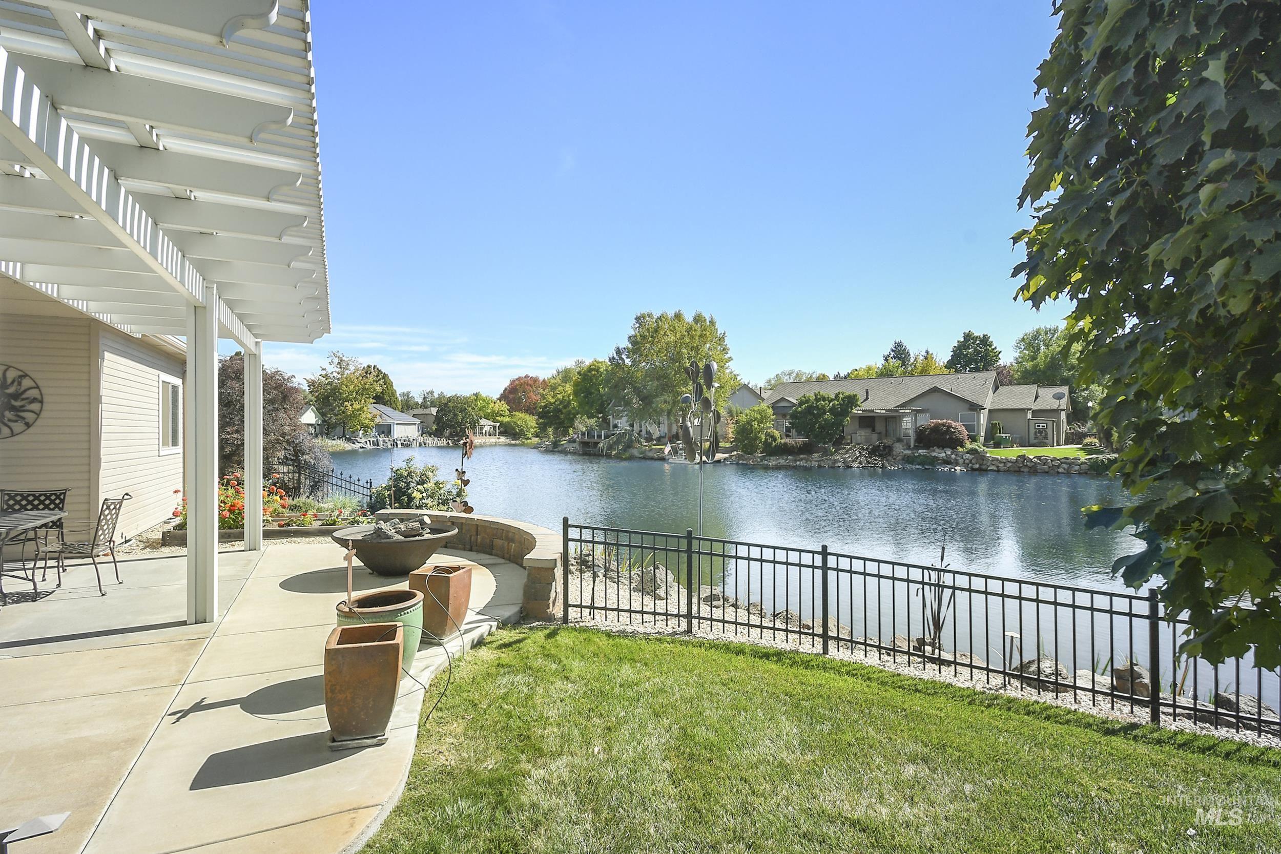 9001 Duck Lake Dr Property Photo 39