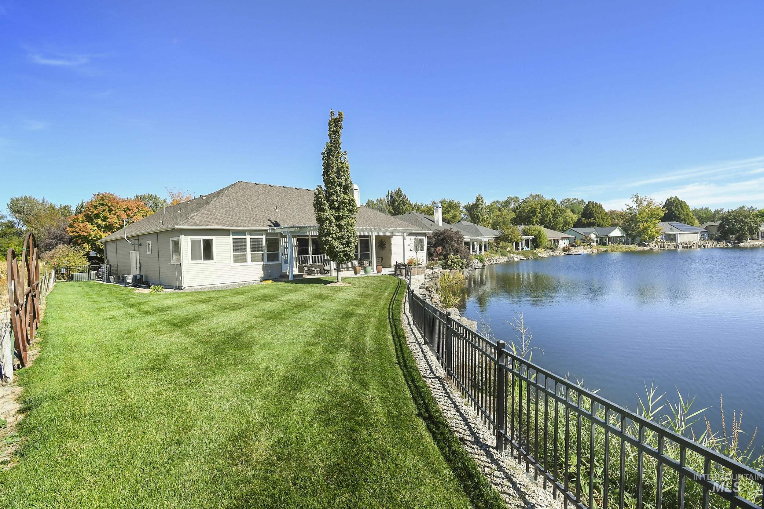 9001 Duck Lake Dr Property Photo 41