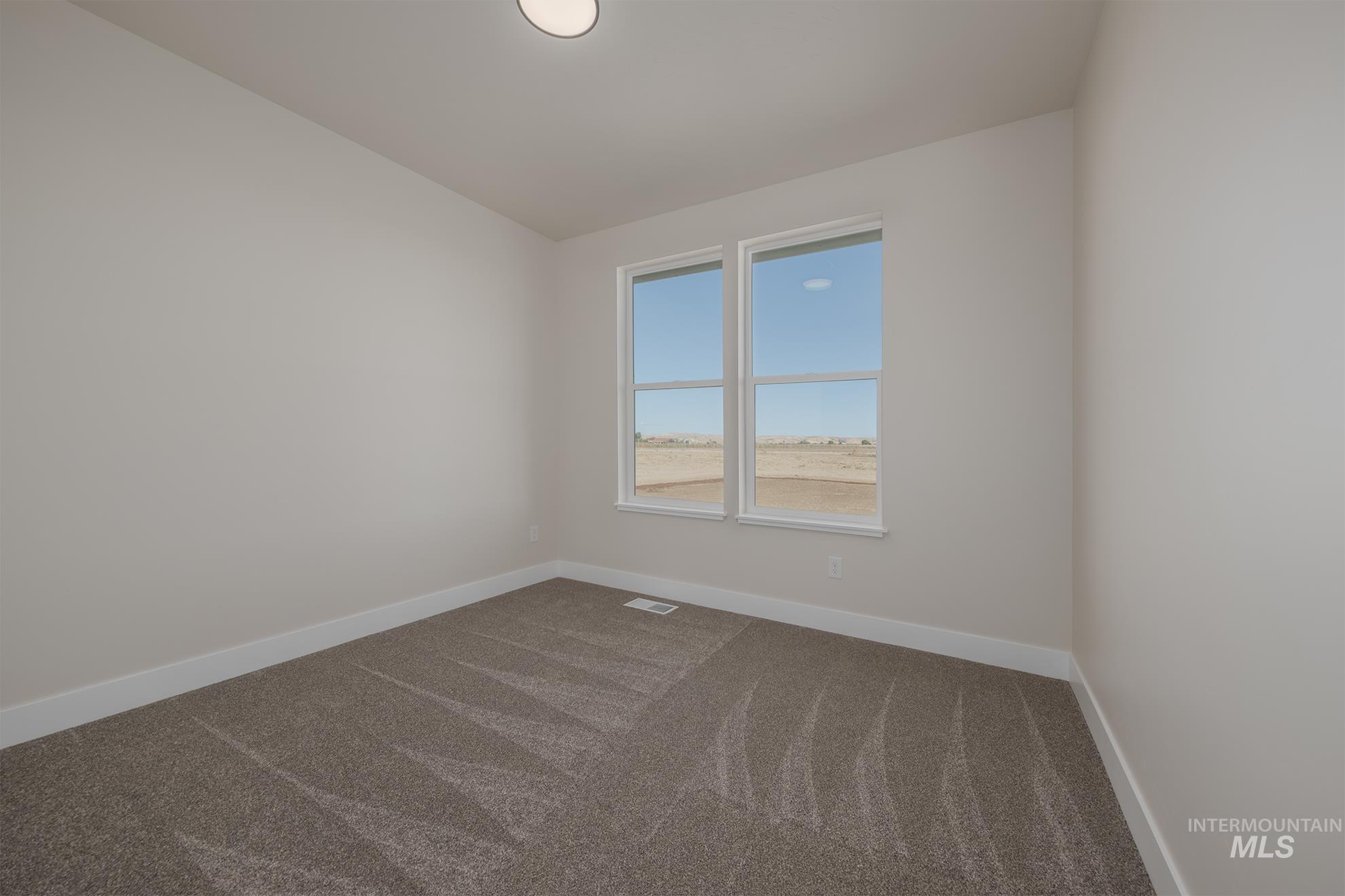 1371 Hansen Road Property Photo 24