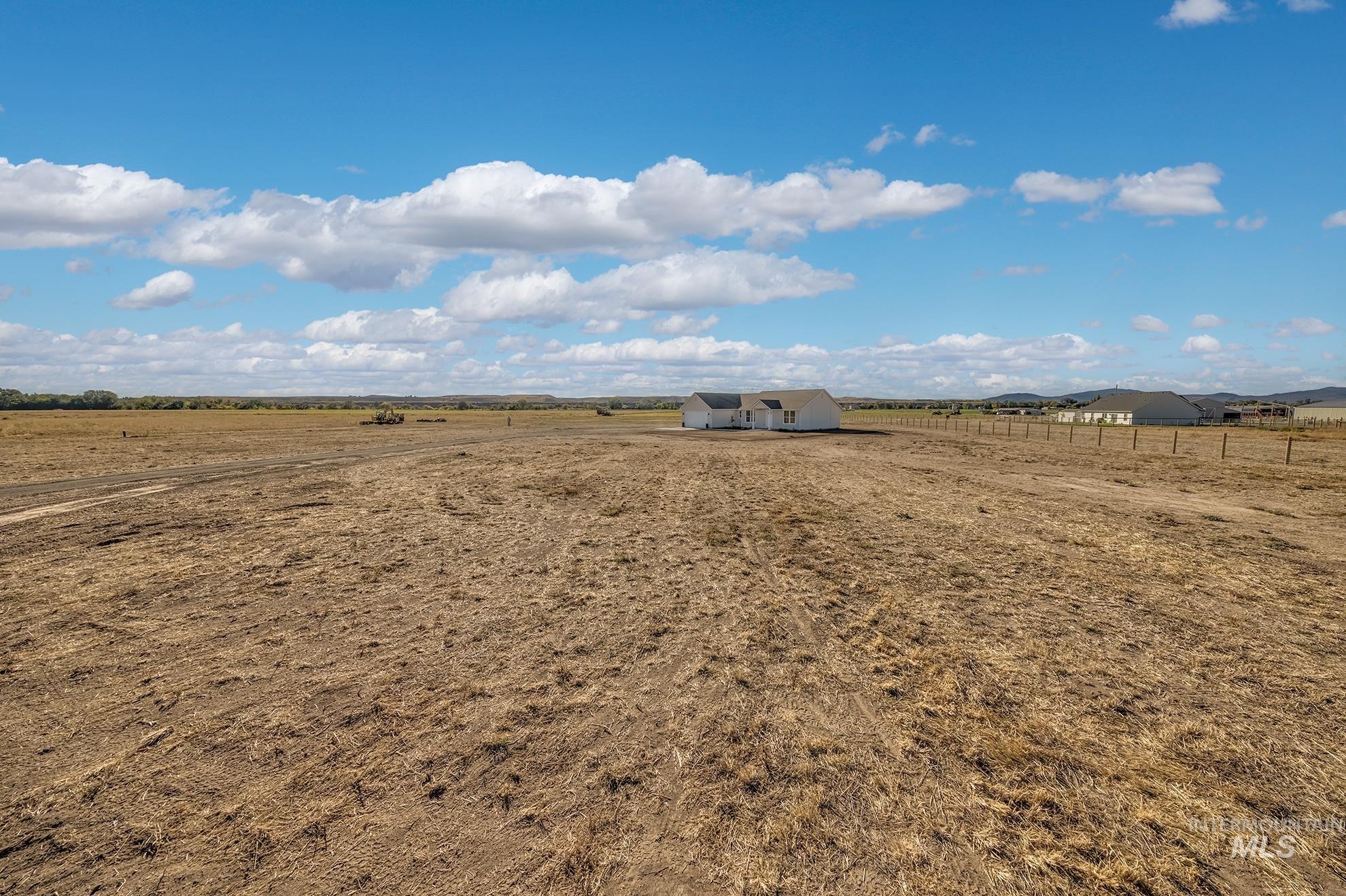 1371 Hansen Road Property Photo 37