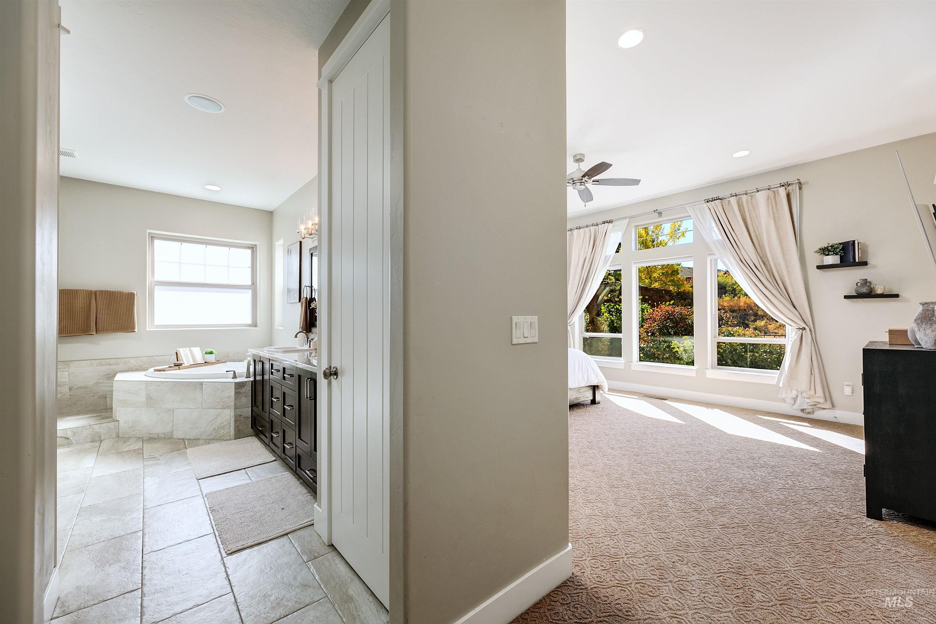 3833 Sage Creek Drive Property Photo 16