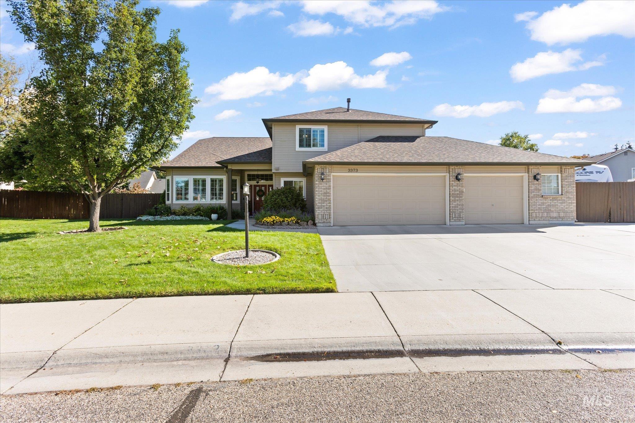 3373 N Summerfield Way Property Photo 1