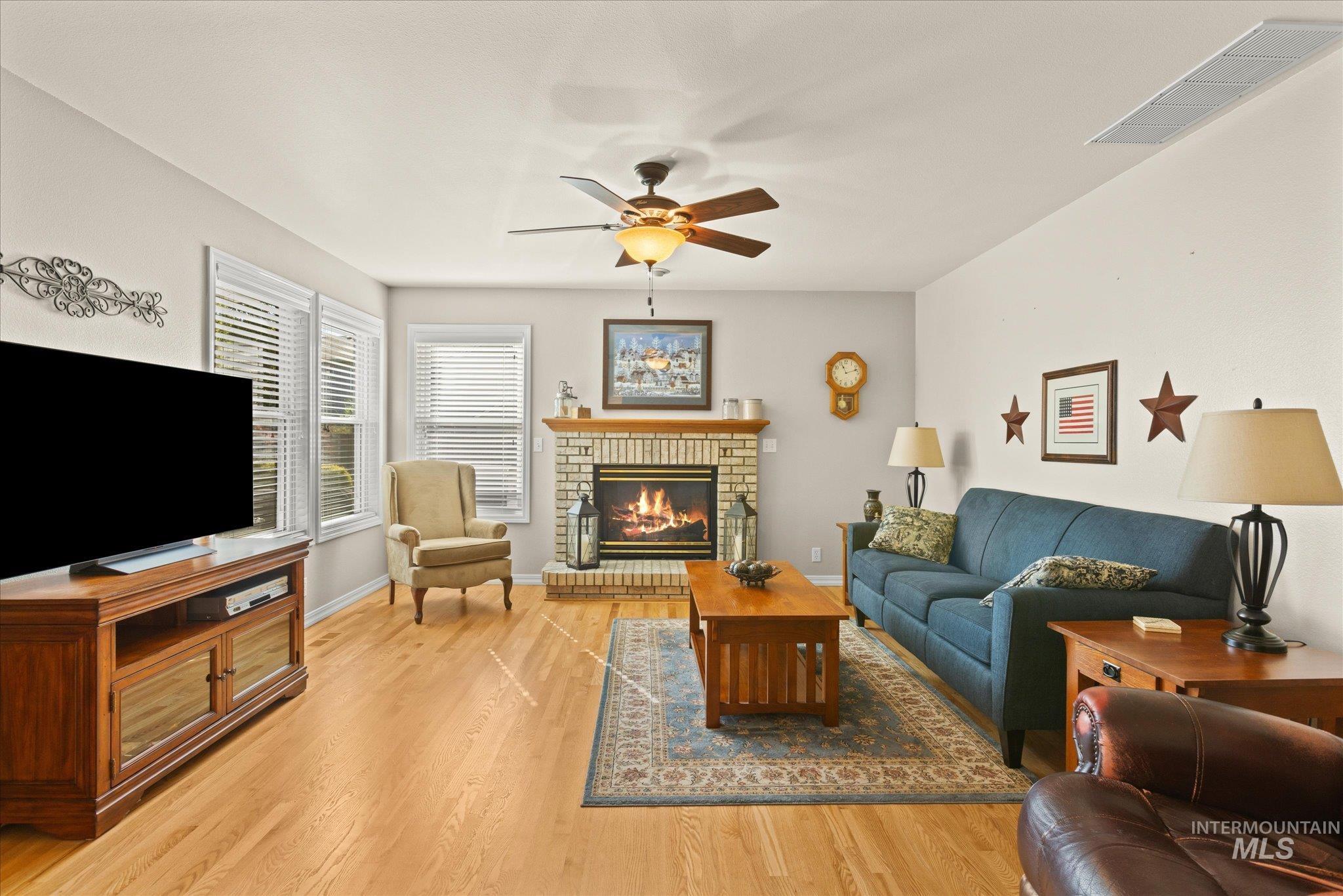 3373 N Summerfield Way Property Photo 14