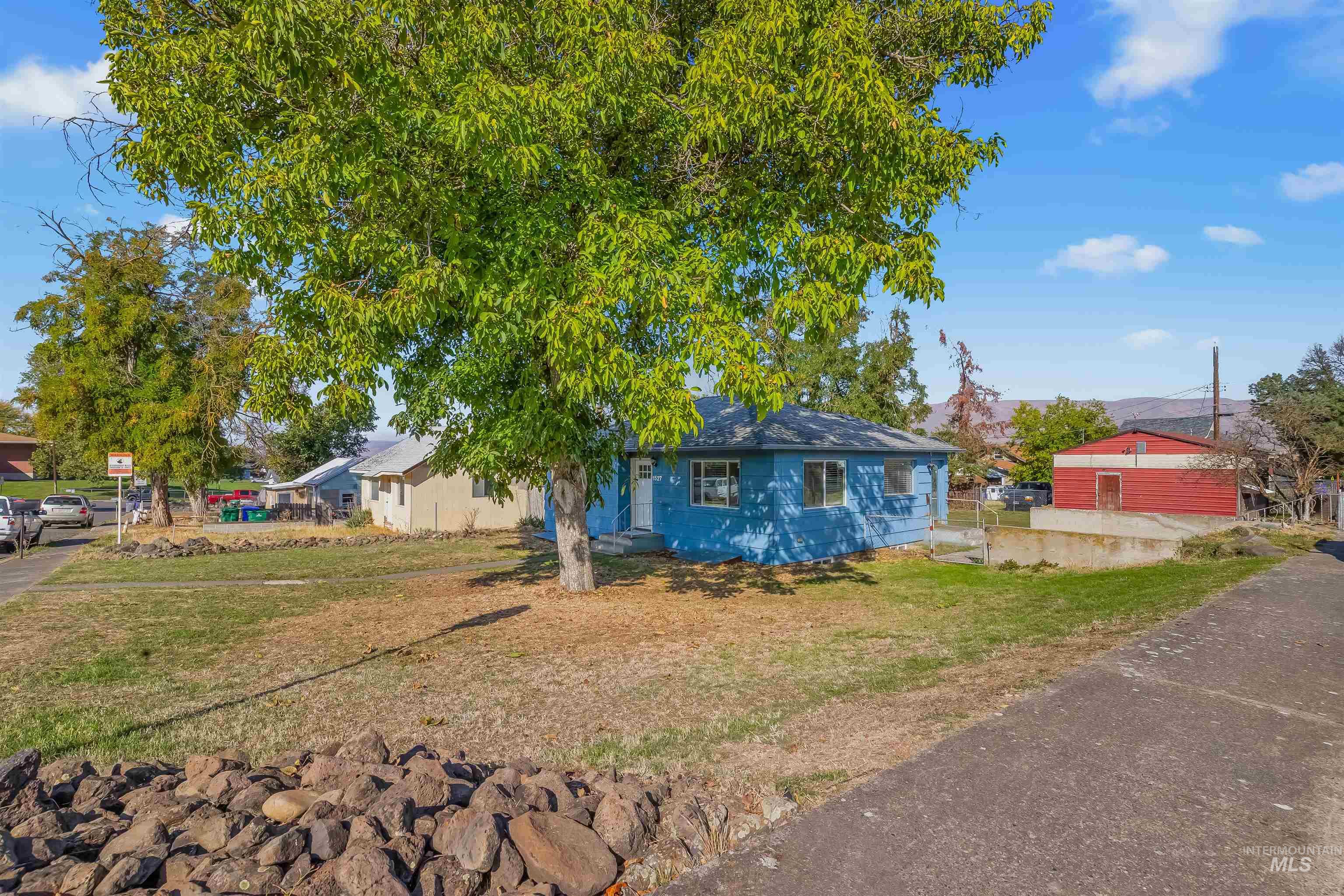 1527 20th Ave Property Photo 29