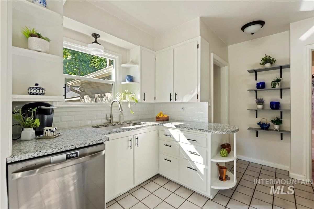 1303 N Ethridge Ln Property Photo 14