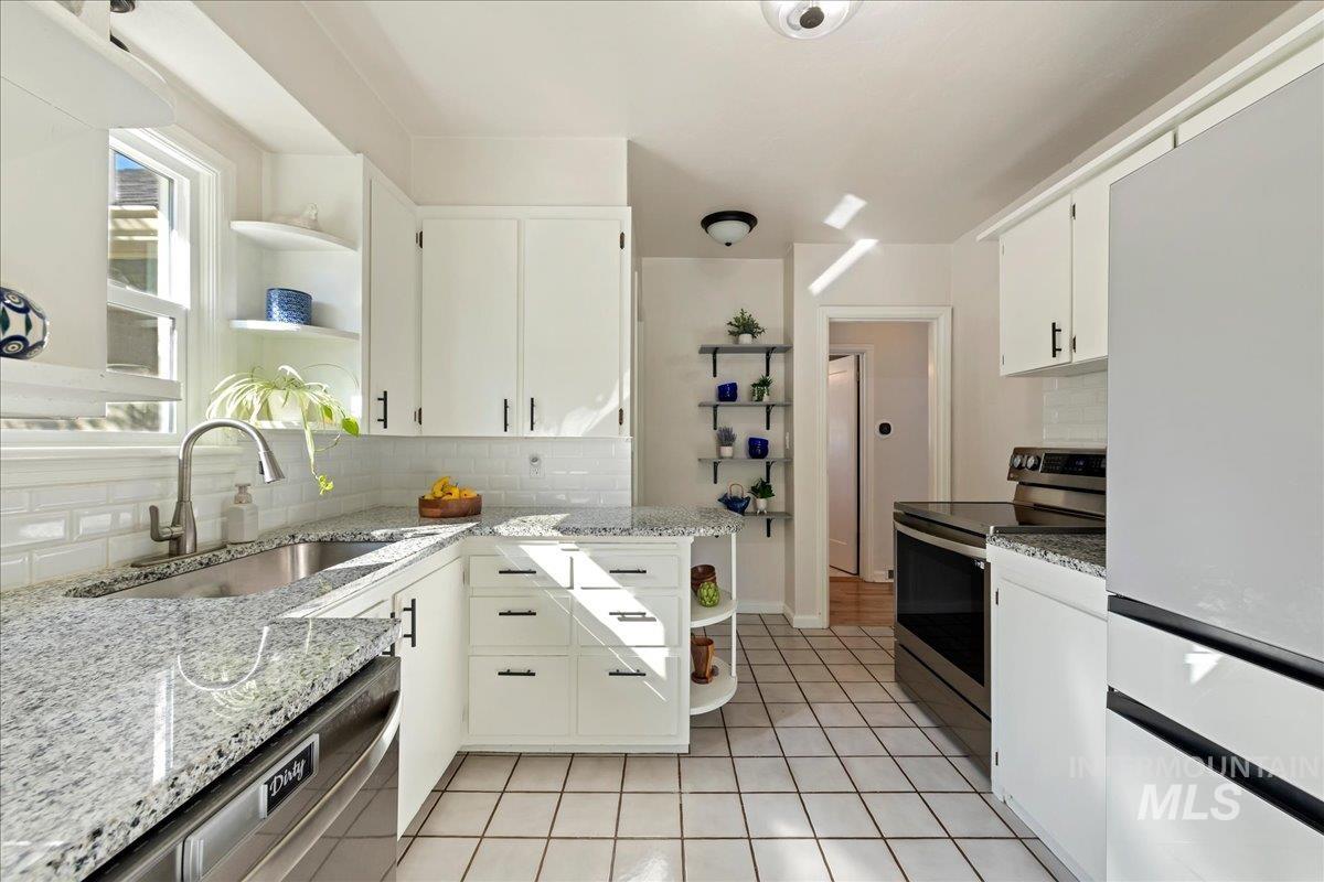 1303 N Ethridge Ln Property Photo 14