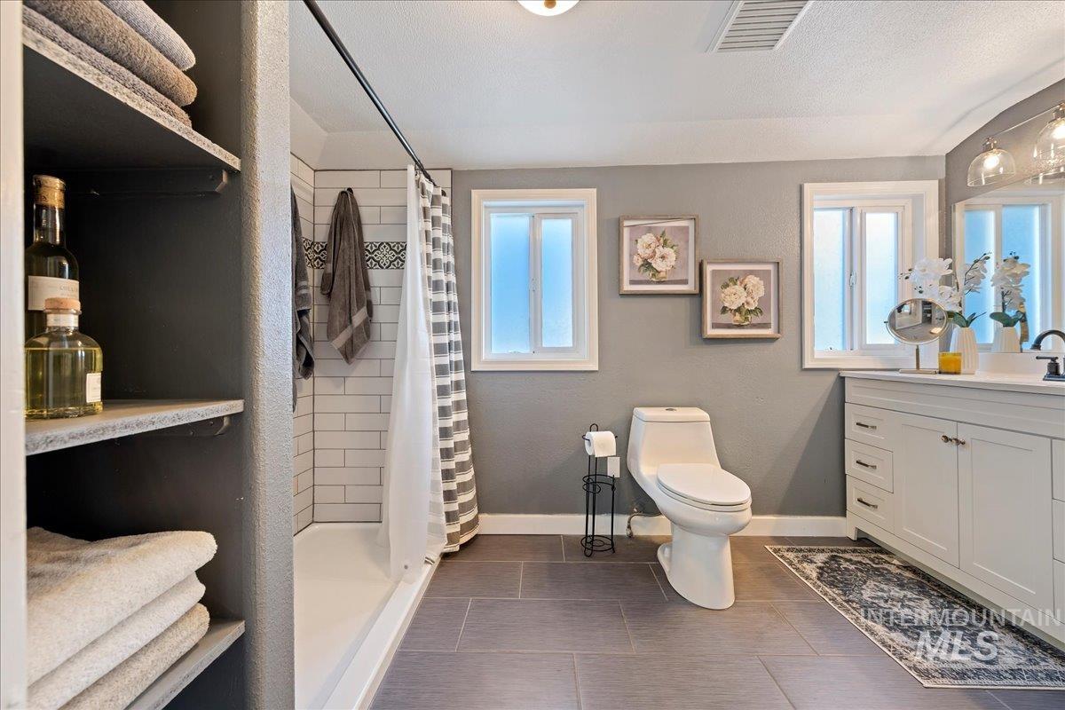 1303 N Ethridge Ln Property Photo 25