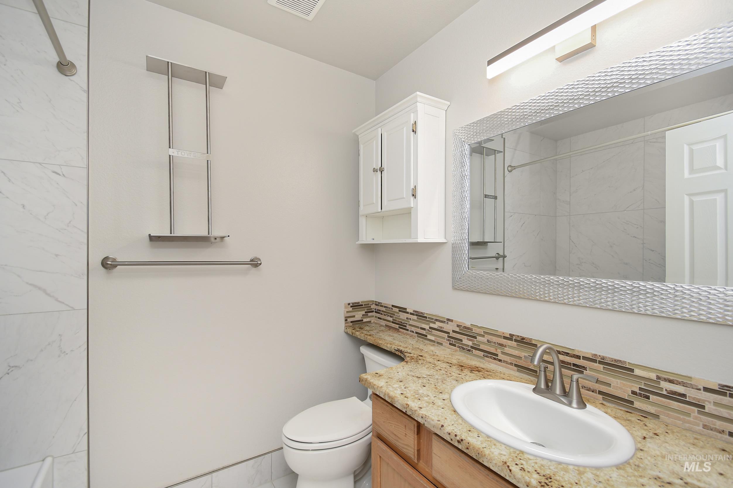 972 W Broadway Ave Property Photo 20