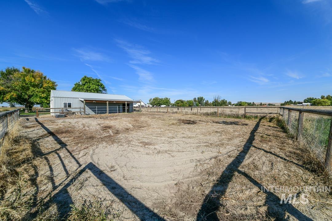 2370 Mesa Ave. Property Photo 11