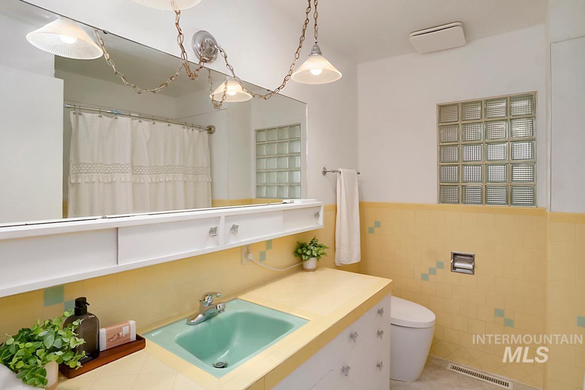 312 N Owyhee St. Property Photo 21