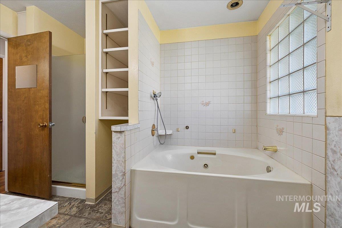 7226 W Cedarwood Dr. Property Photo 19