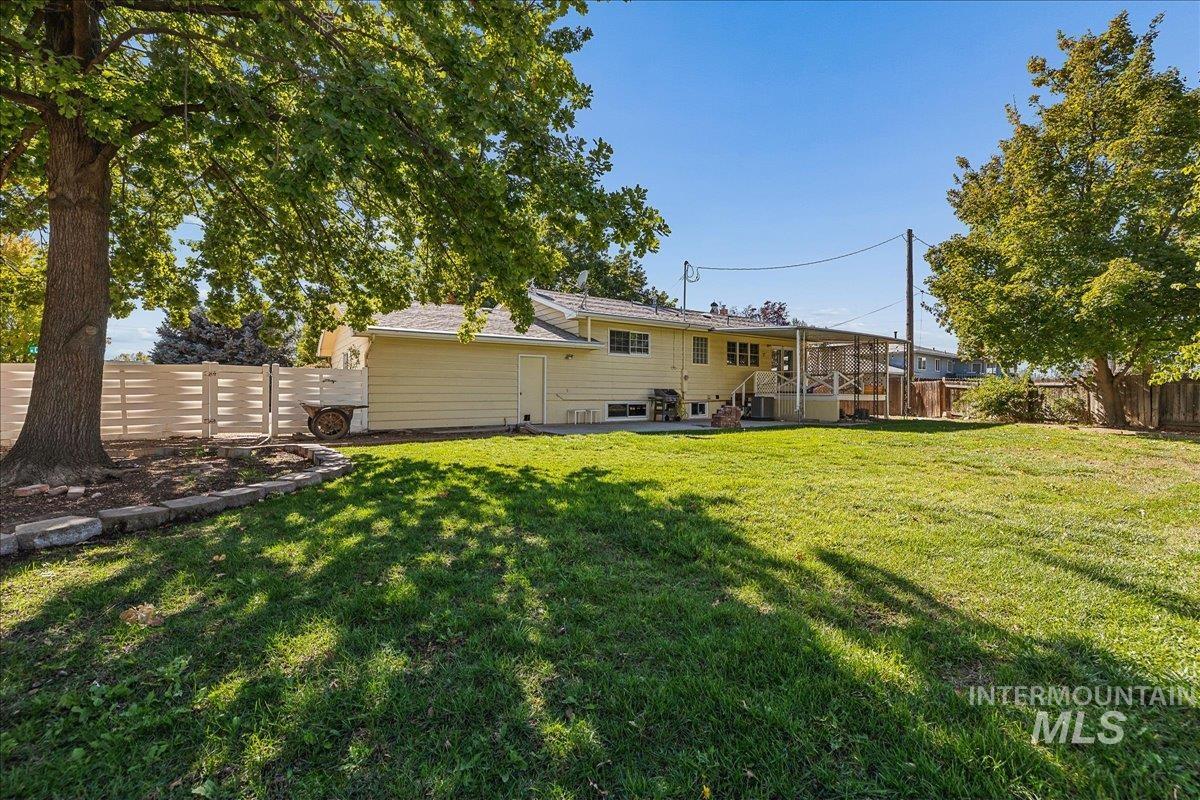 7226 W Cedarwood Dr. Property Photo 34