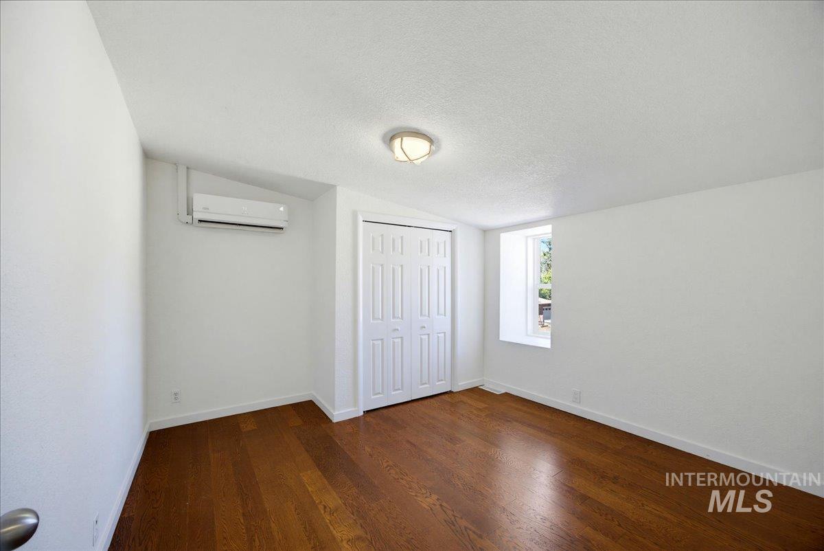 3718 & 3720 N Collister Dr. Property Photo 23