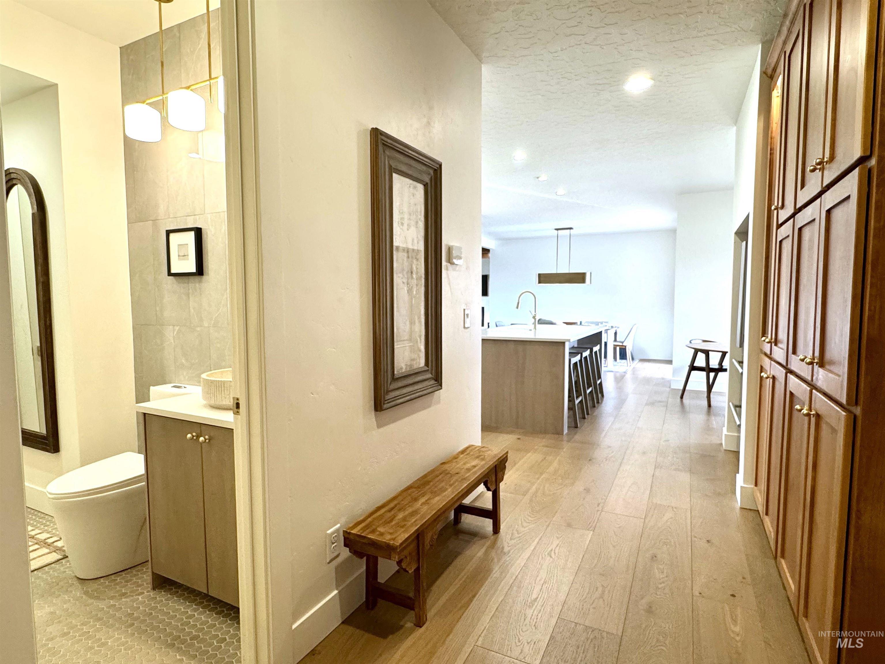 655 E Kingsford Property Photo 16