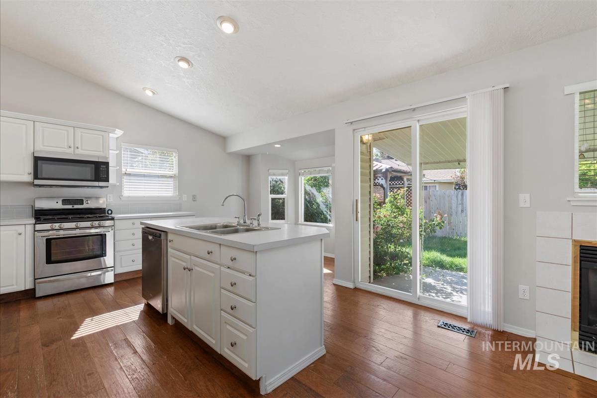 5417 N Hertford Way Property Photo 11