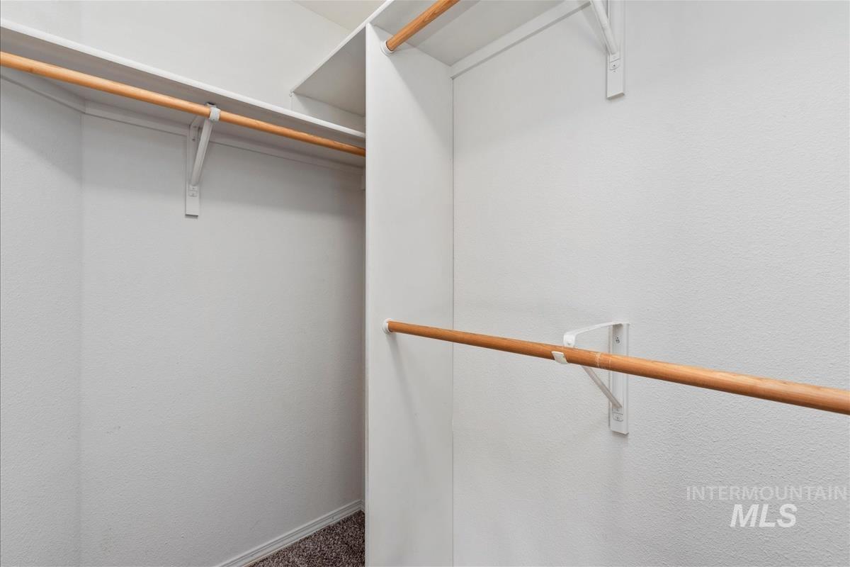 5417 N Hertford Way Property Photo 18
