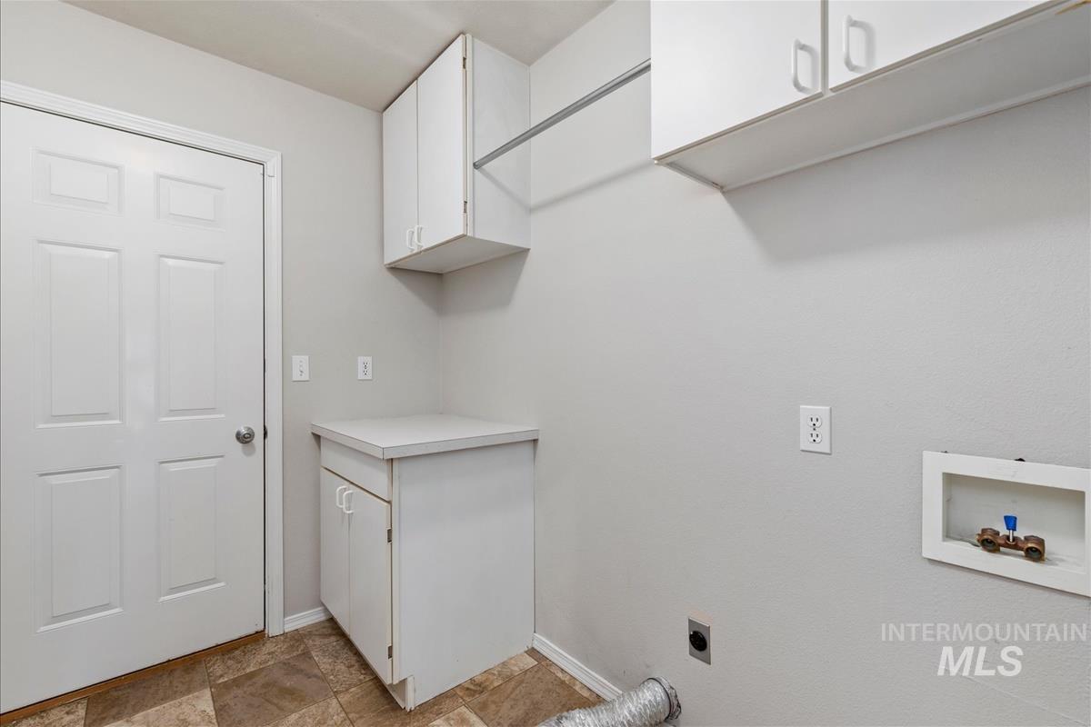 5417 N Hertford Way Property Photo 24
