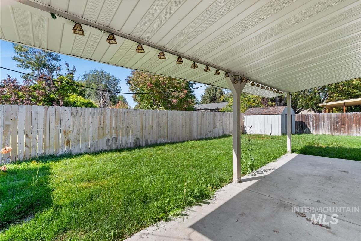 5417 N Hertford Way Property Photo 25