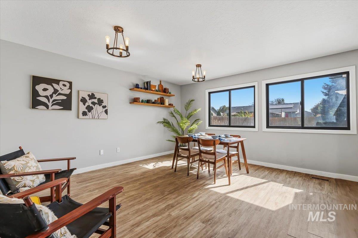 11561 W Rainier Ave Property Photo 9