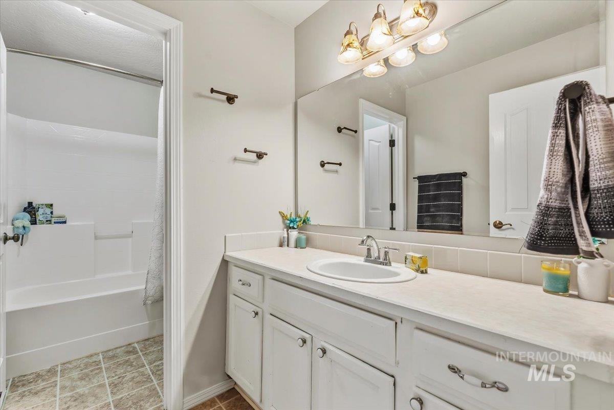 11561 W Rainier Ave Property Photo 25
