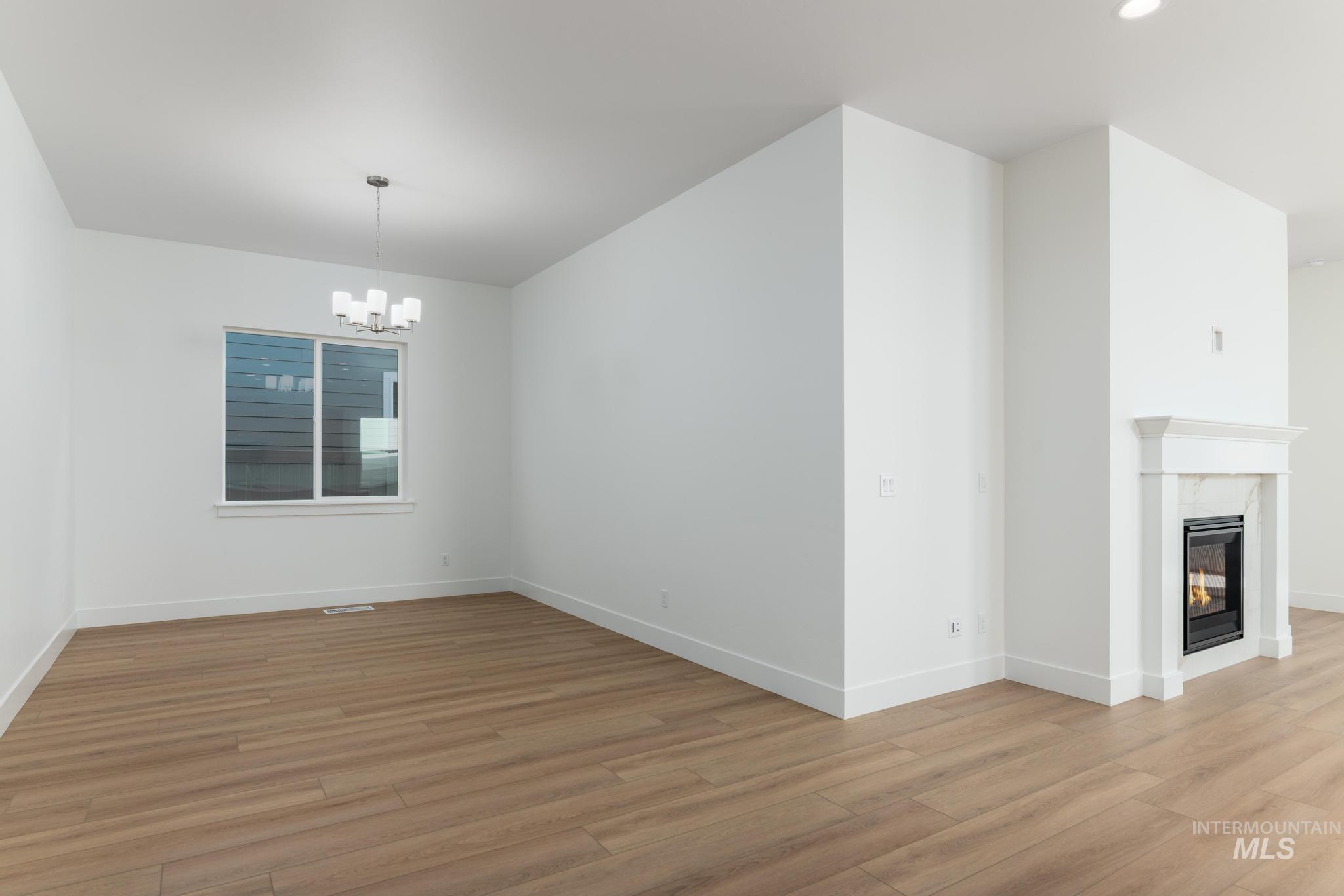 8567 W Stock Bridge St Property Photo 5