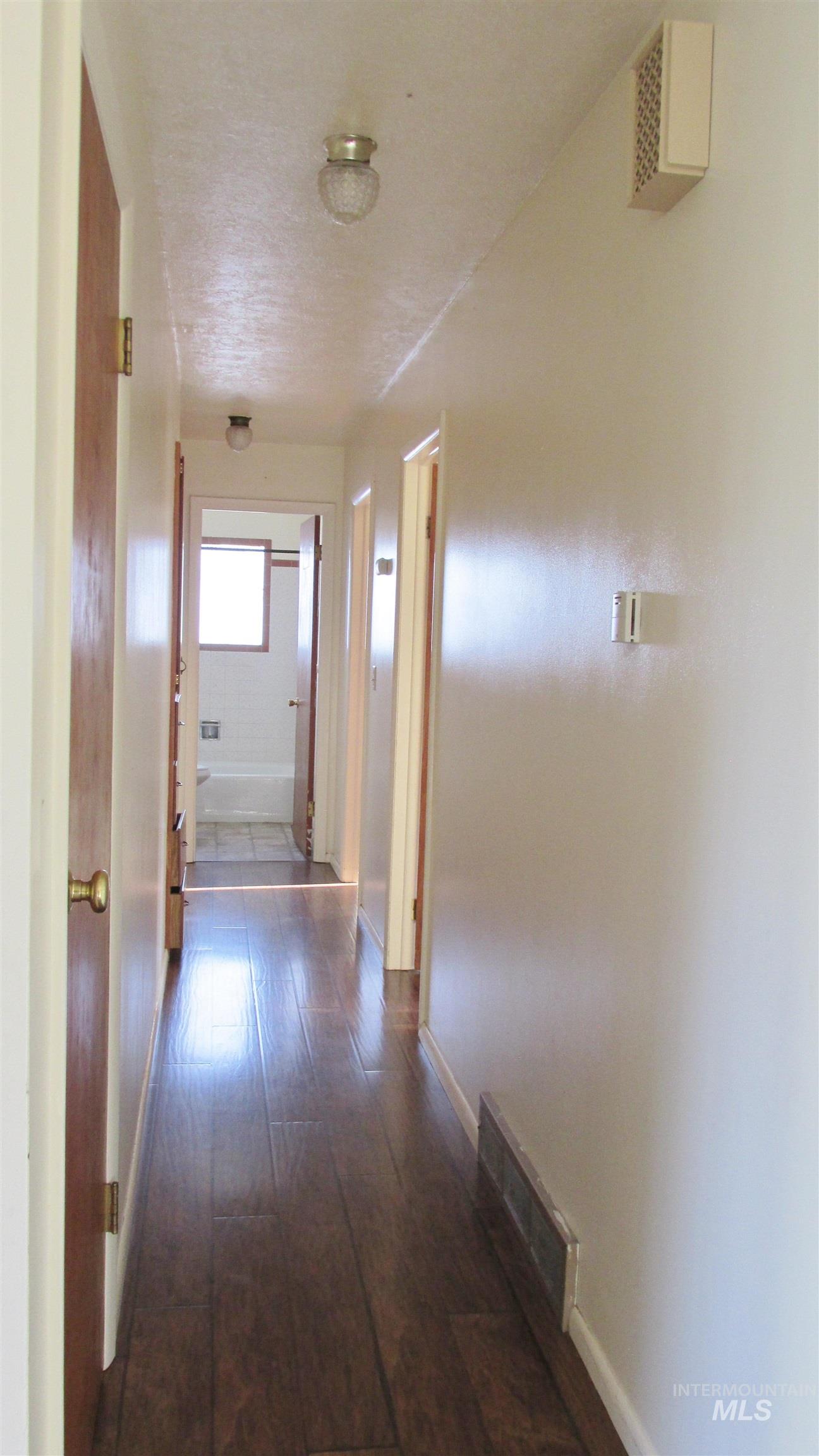 608-610-612 Fillmore Street Property Photo 15