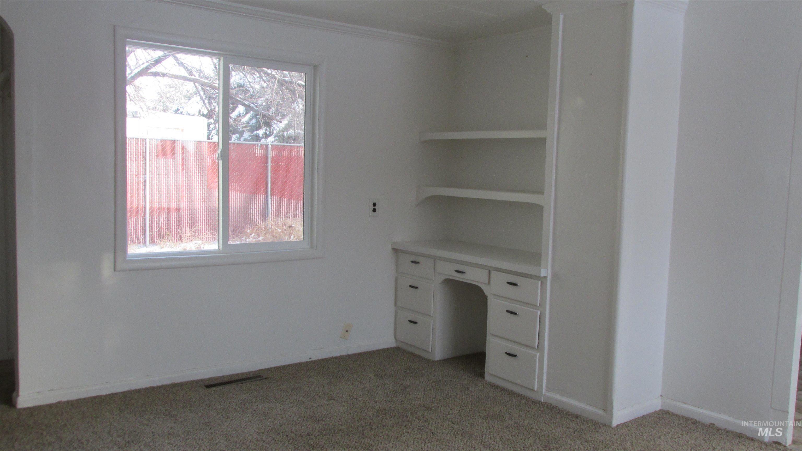 608-610-612 Fillmore Street Property Photo 23