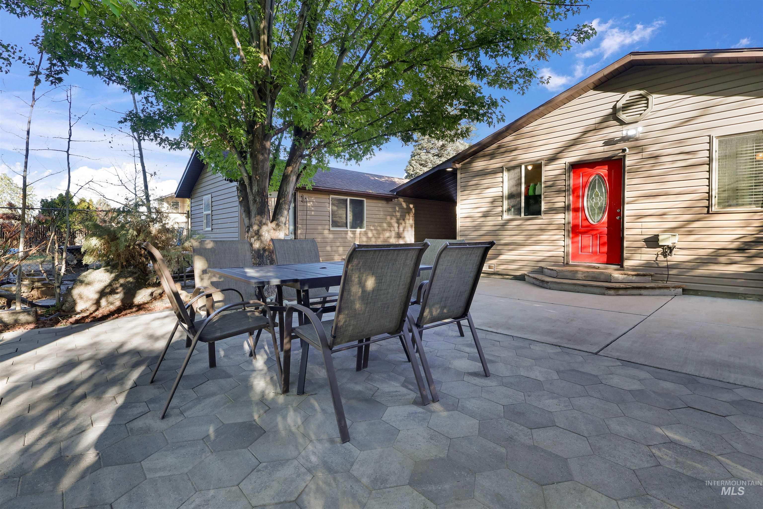 1009 9th St Property Photo 19