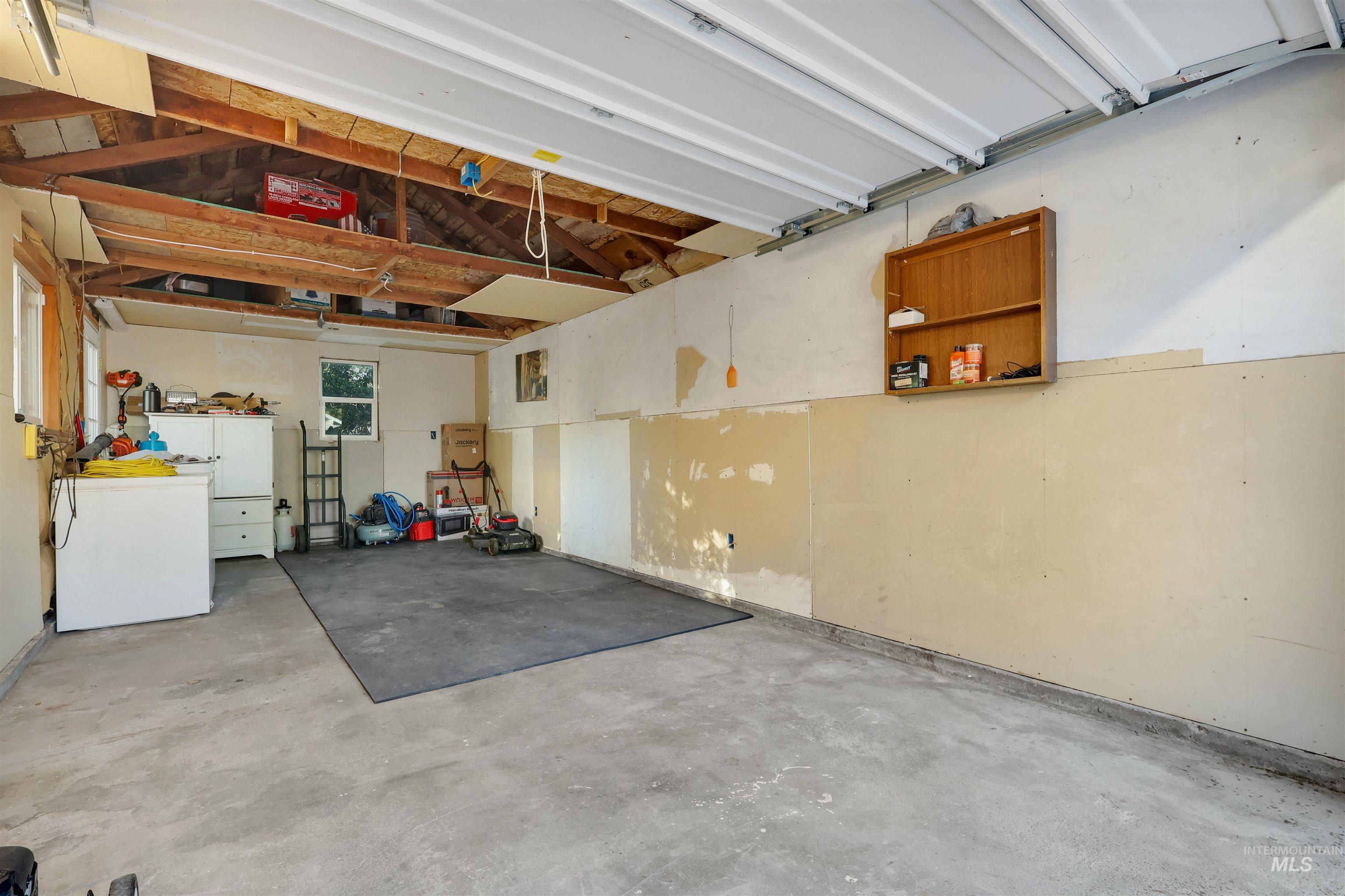 1009 9th St Property Photo 23