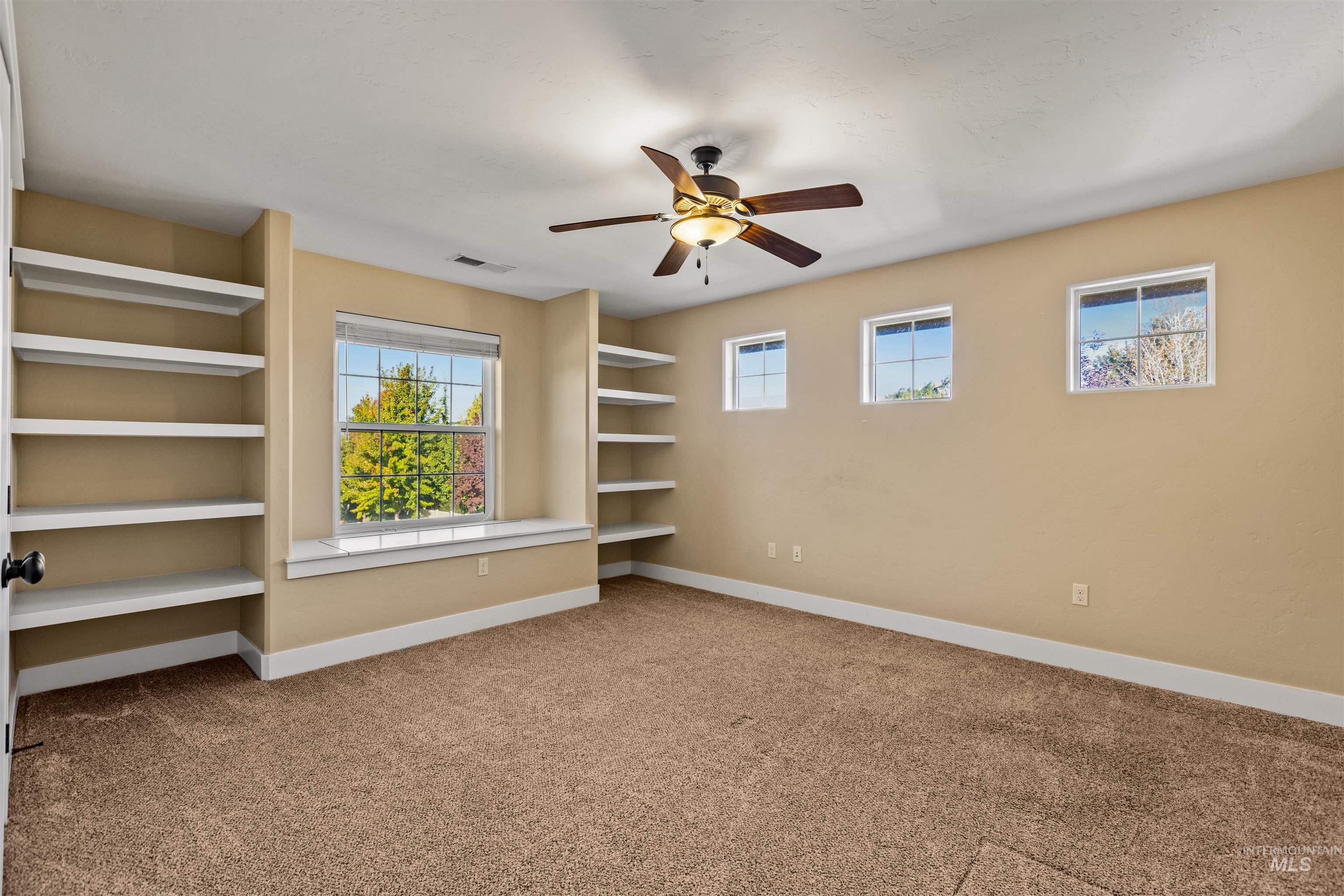 3742 S Stockenham Ave Property Photo 35