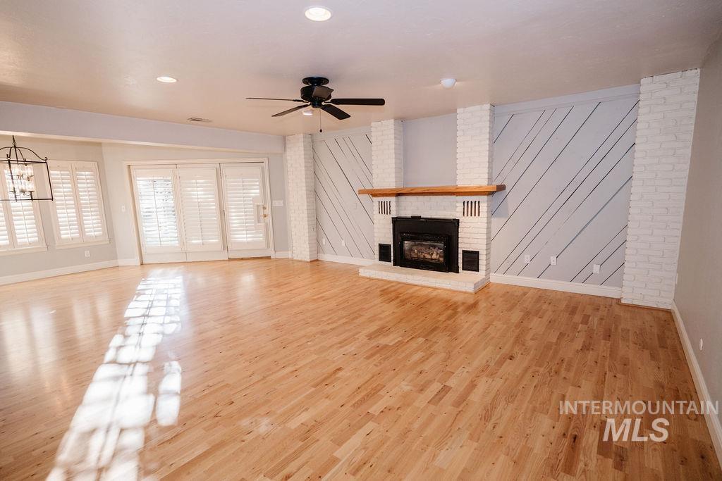106 Rainbow Circle Property Photo 8