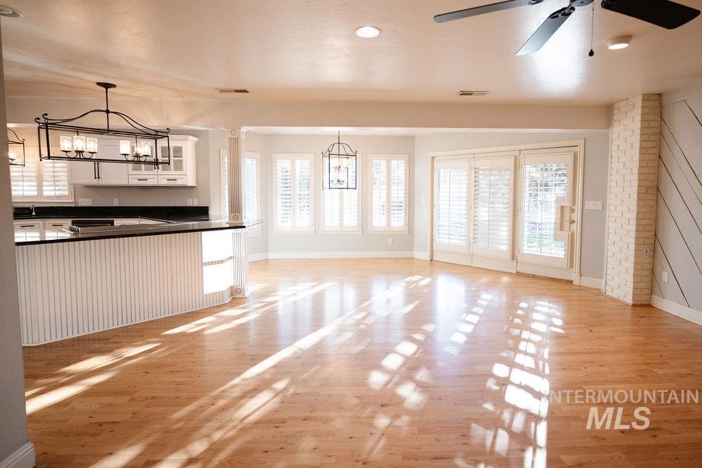 106 Rainbow Circle Property Photo 13