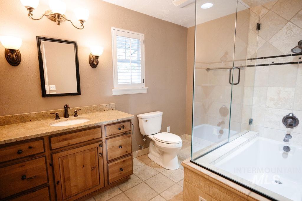 106 Rainbow Circle Property Photo 22