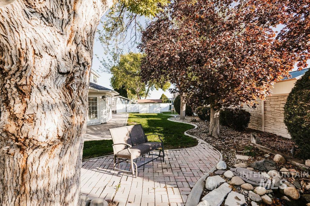 106 Rainbow Circle Property Photo 29