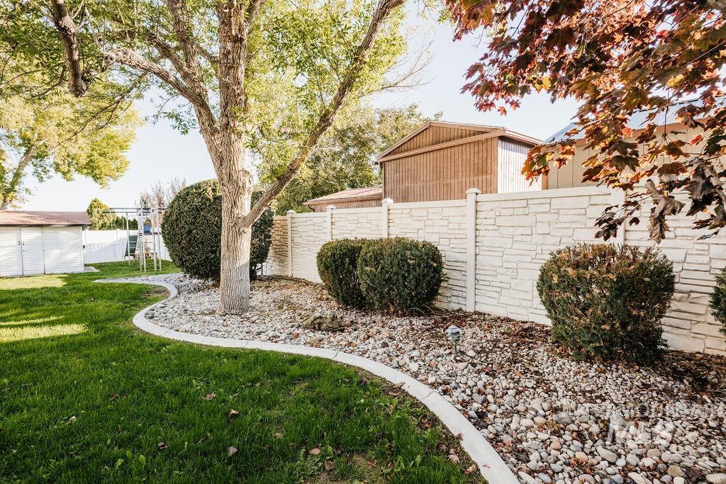 106 Rainbow Circle Property Photo 30