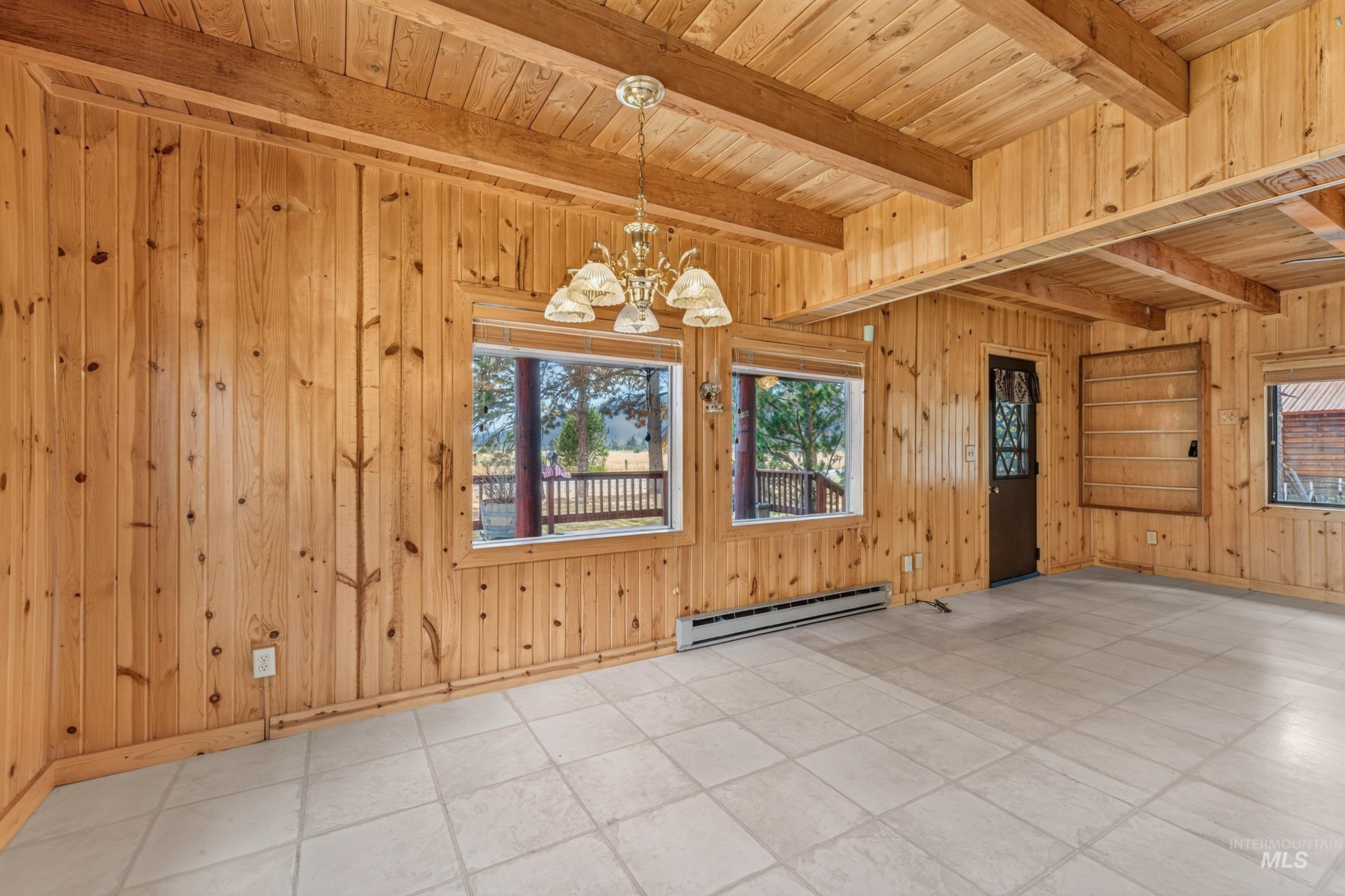 186 Tamarack Falls Road Property Photo 7
