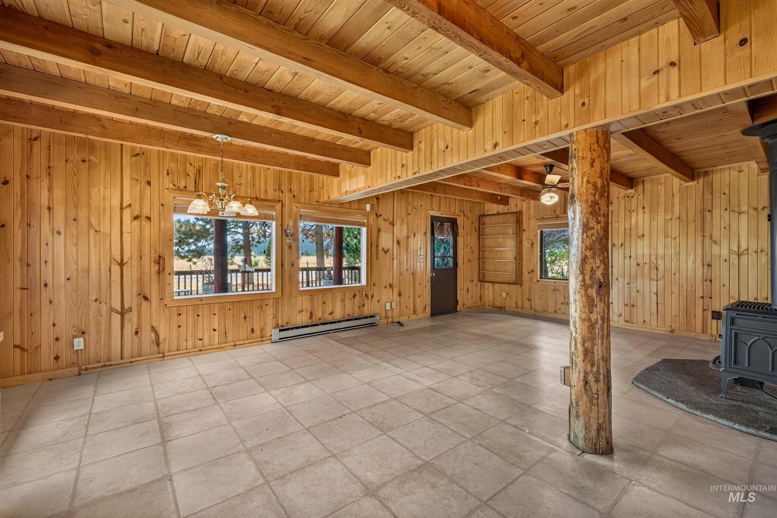 186 Tamarack Falls Road Property Photo 10