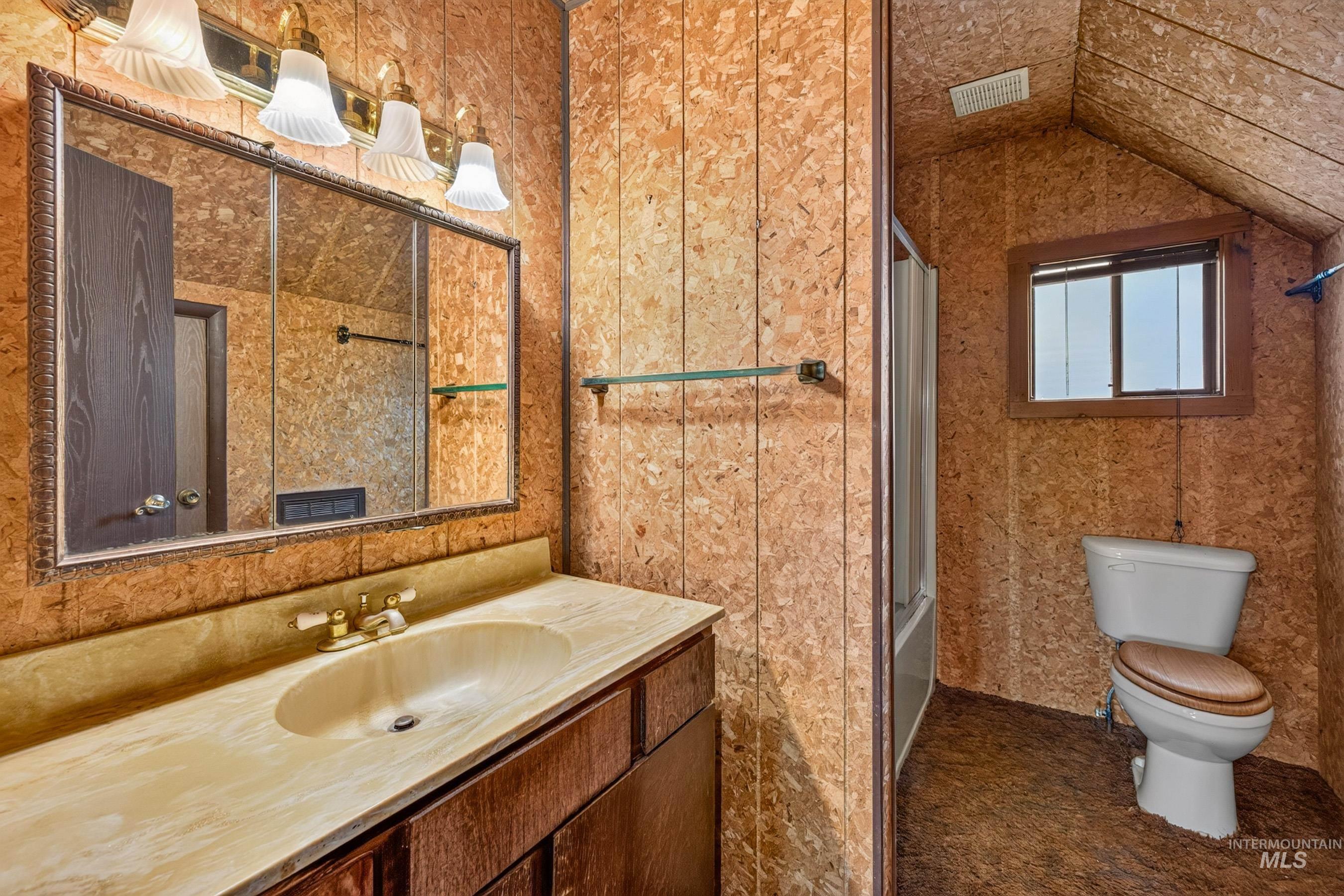 186 Tamarack Falls Road Property Photo 28