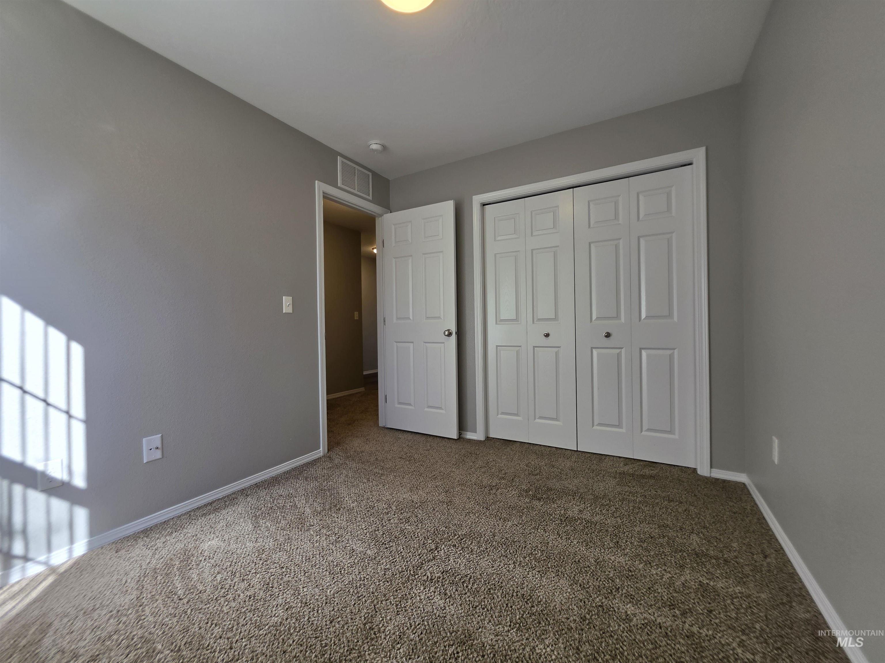 2080 N Swainson Ave Property Photo 17