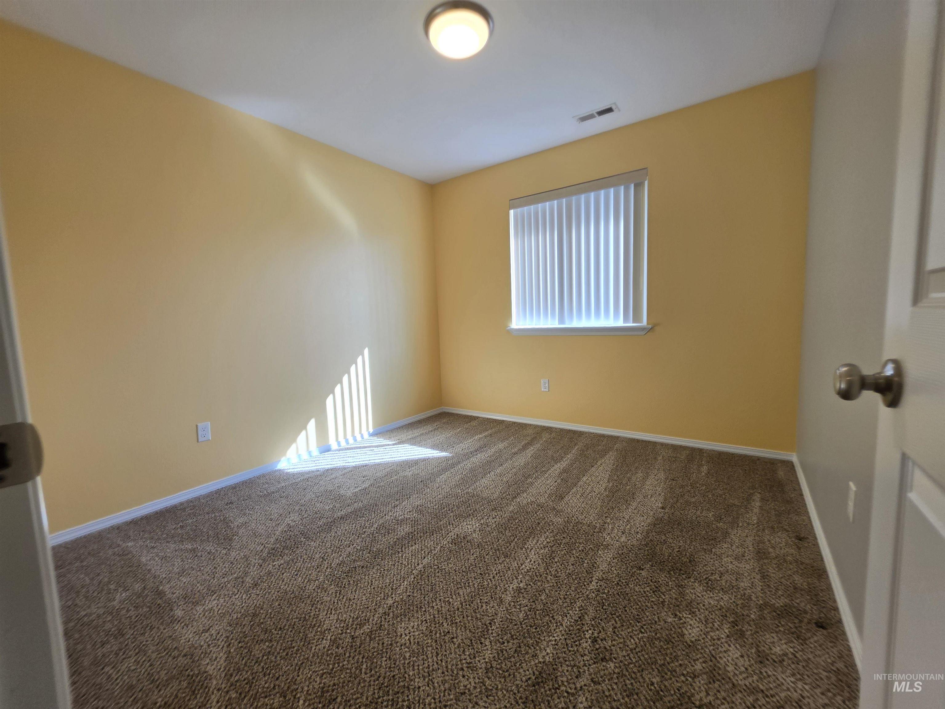 2080 N Swainson Ave Property Photo 18