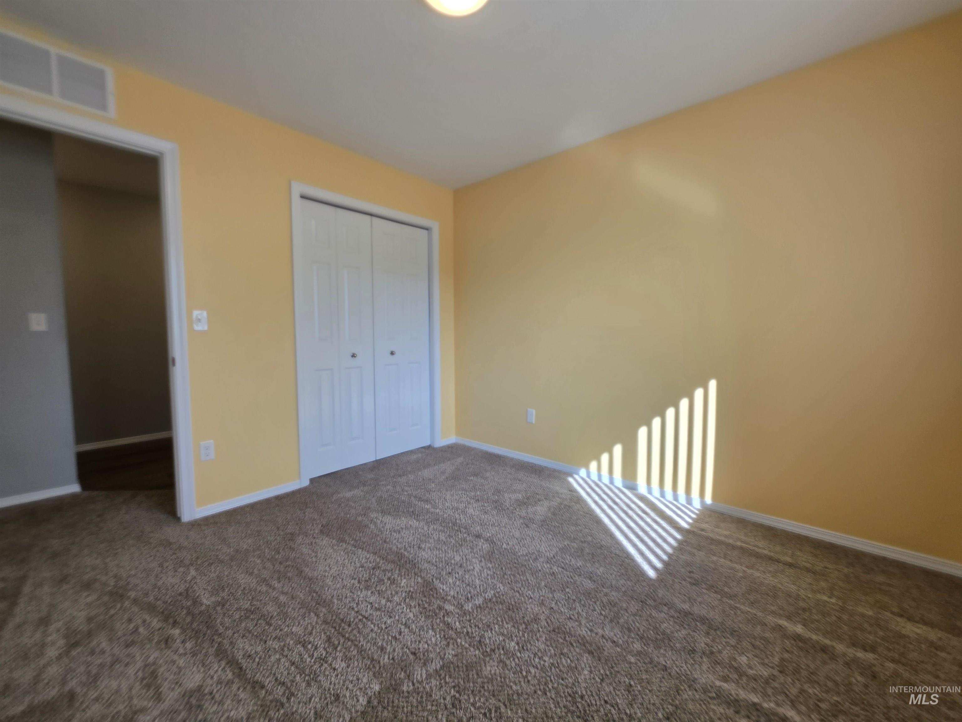 2080 N Swainson Ave Property Photo 19