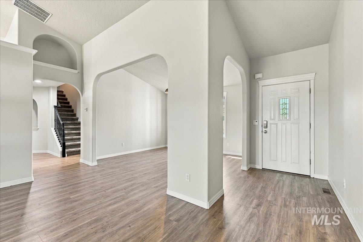 14790 Hensen Dr Property Photo 4
