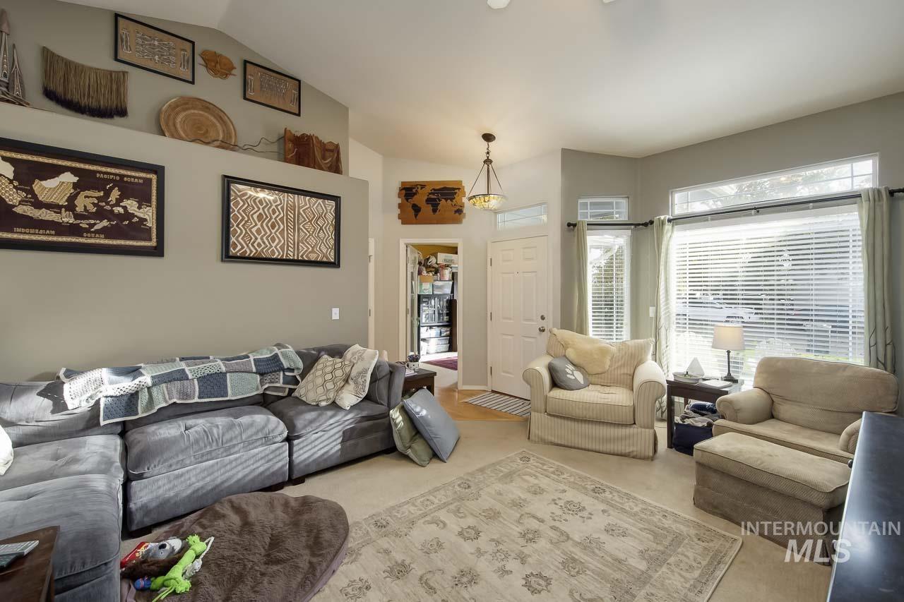 16715 Tullamore Property Photo 6