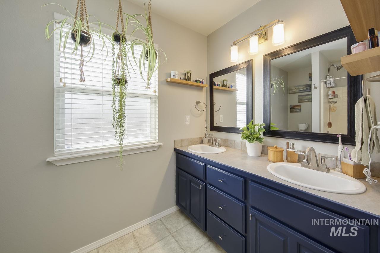 16715 Tullamore Property Photo 10
