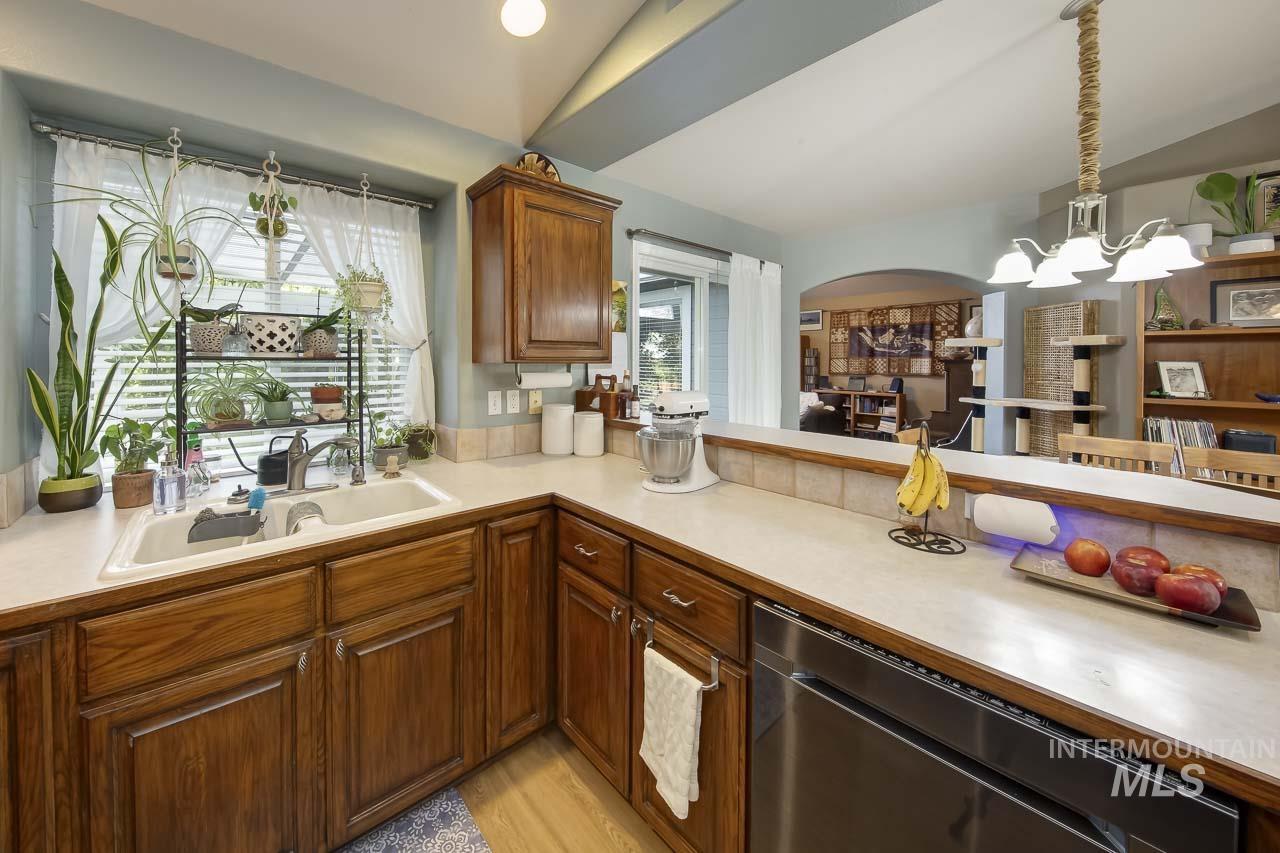 16715 Tullamore Property Photo 11