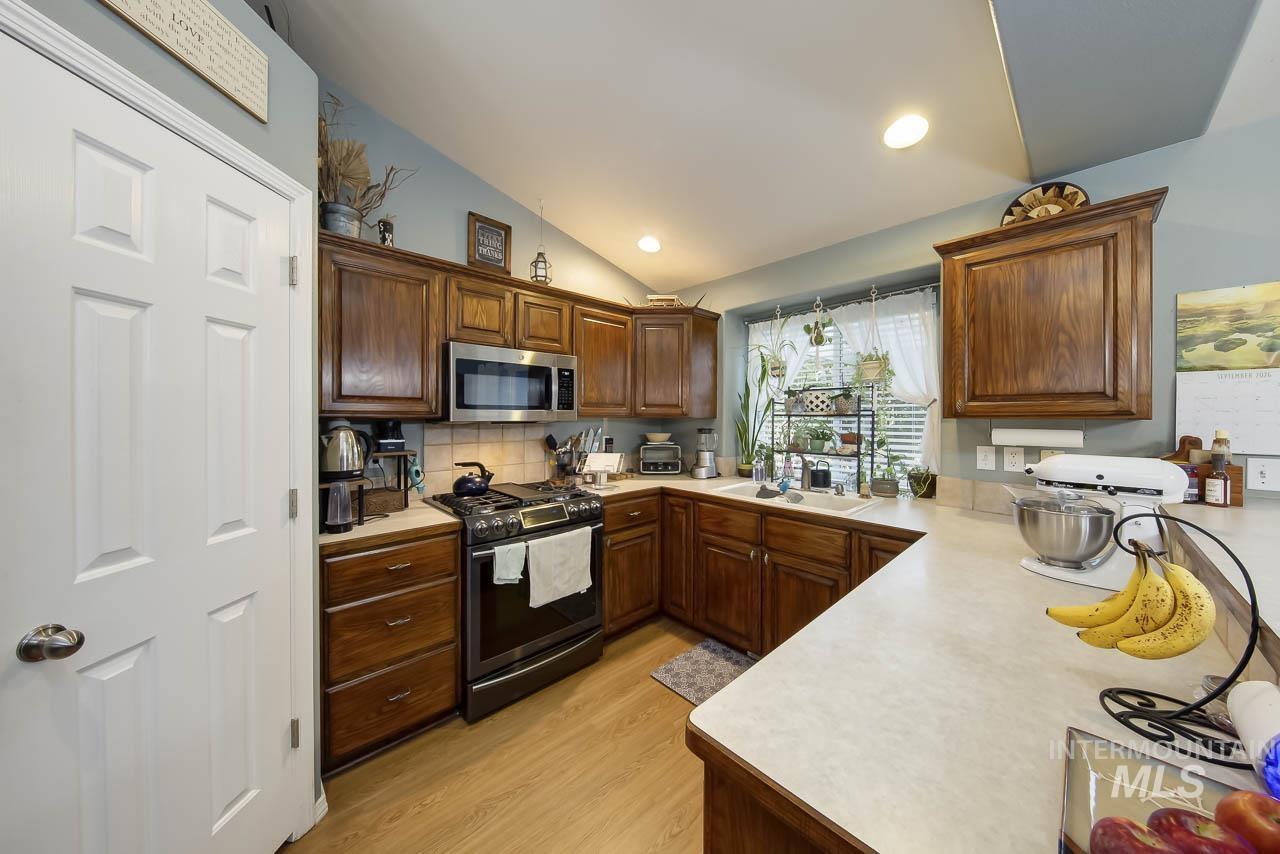 16715 Tullamore Property Photo 13